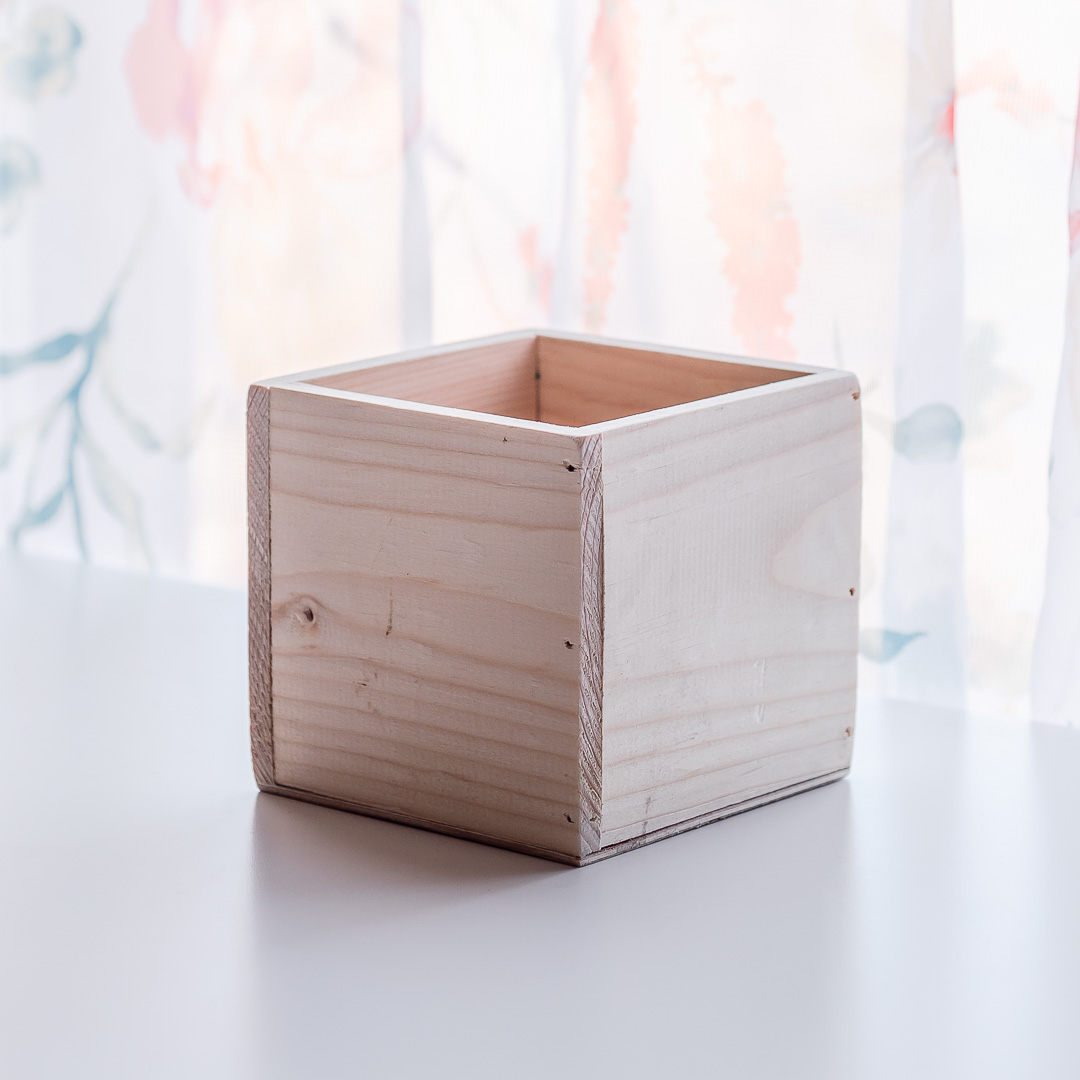 557-vase-set1-v2-cropped26.jpg
