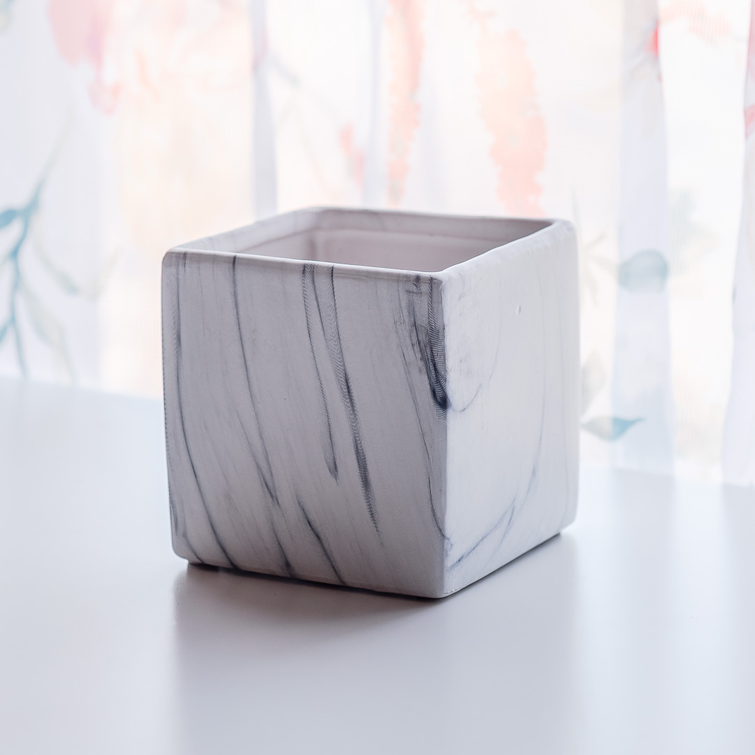 562-vase-set1-v2-cropped33.jpg