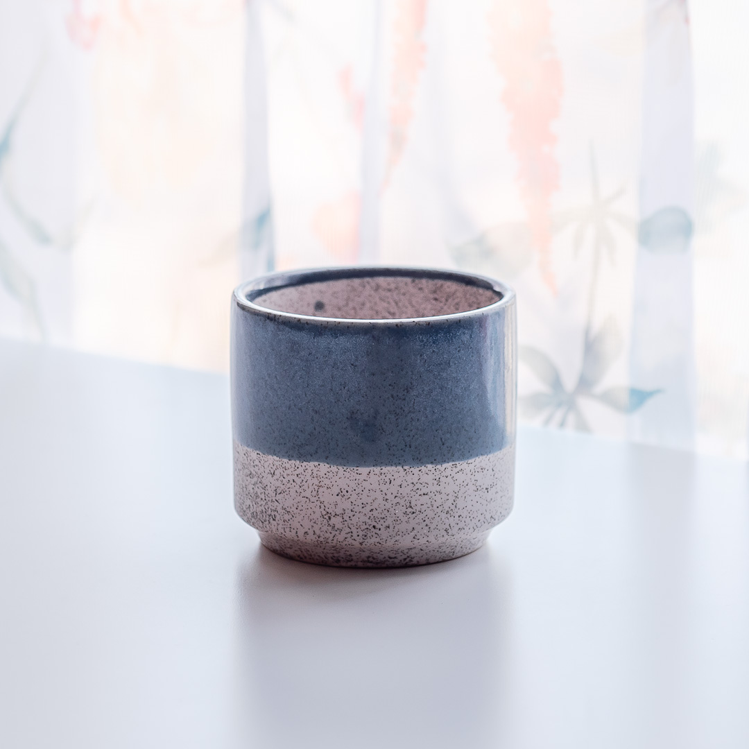 686-vase-set1-v2-cropped30.jpg