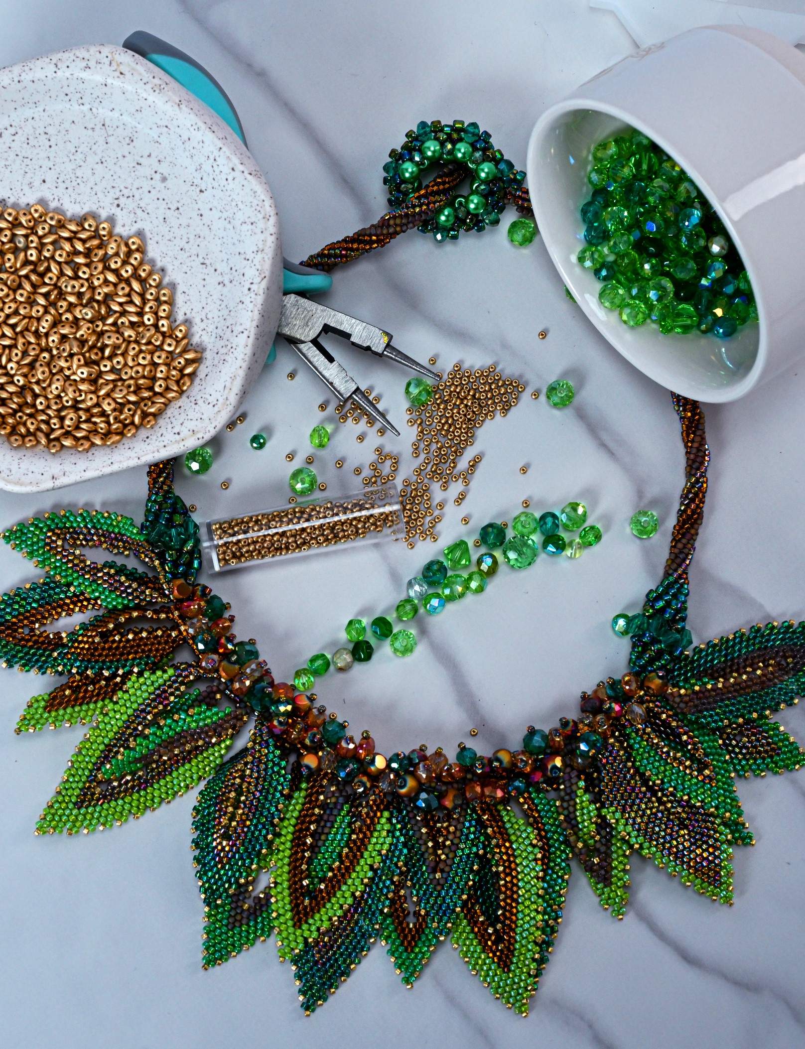 82-green-leaf-necklace-with-beads-and-tool-17312709702029.jpg