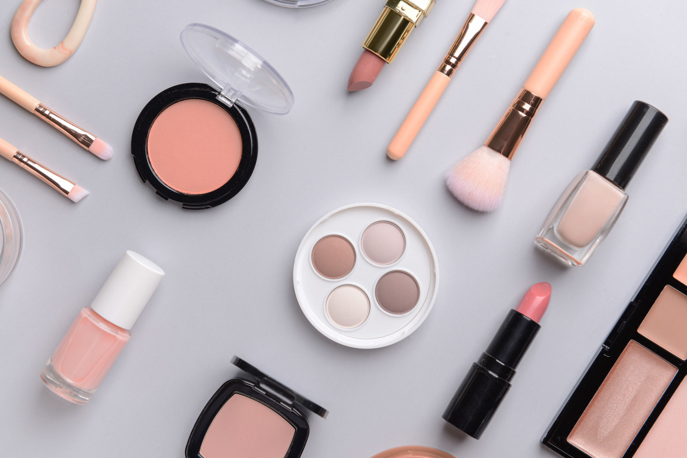 How to Choose the Right Makeup Products for You