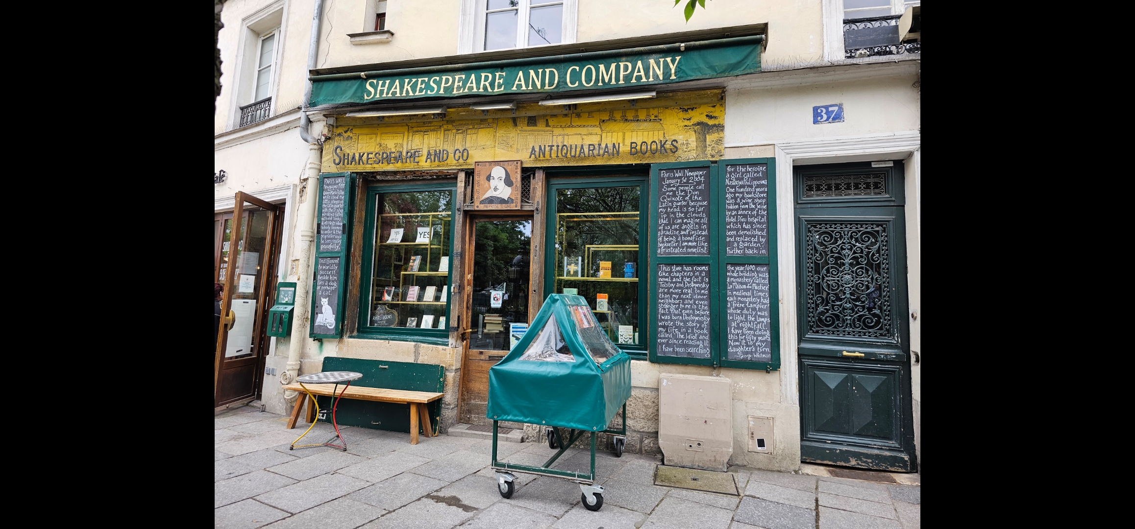 Shakespeare & Company Bookstore in Paris