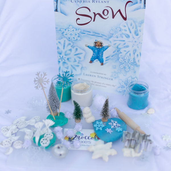 Snow Sensory Bin 