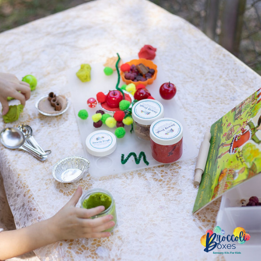 Apple Pie Sensory Kit_Broccoli Boxes