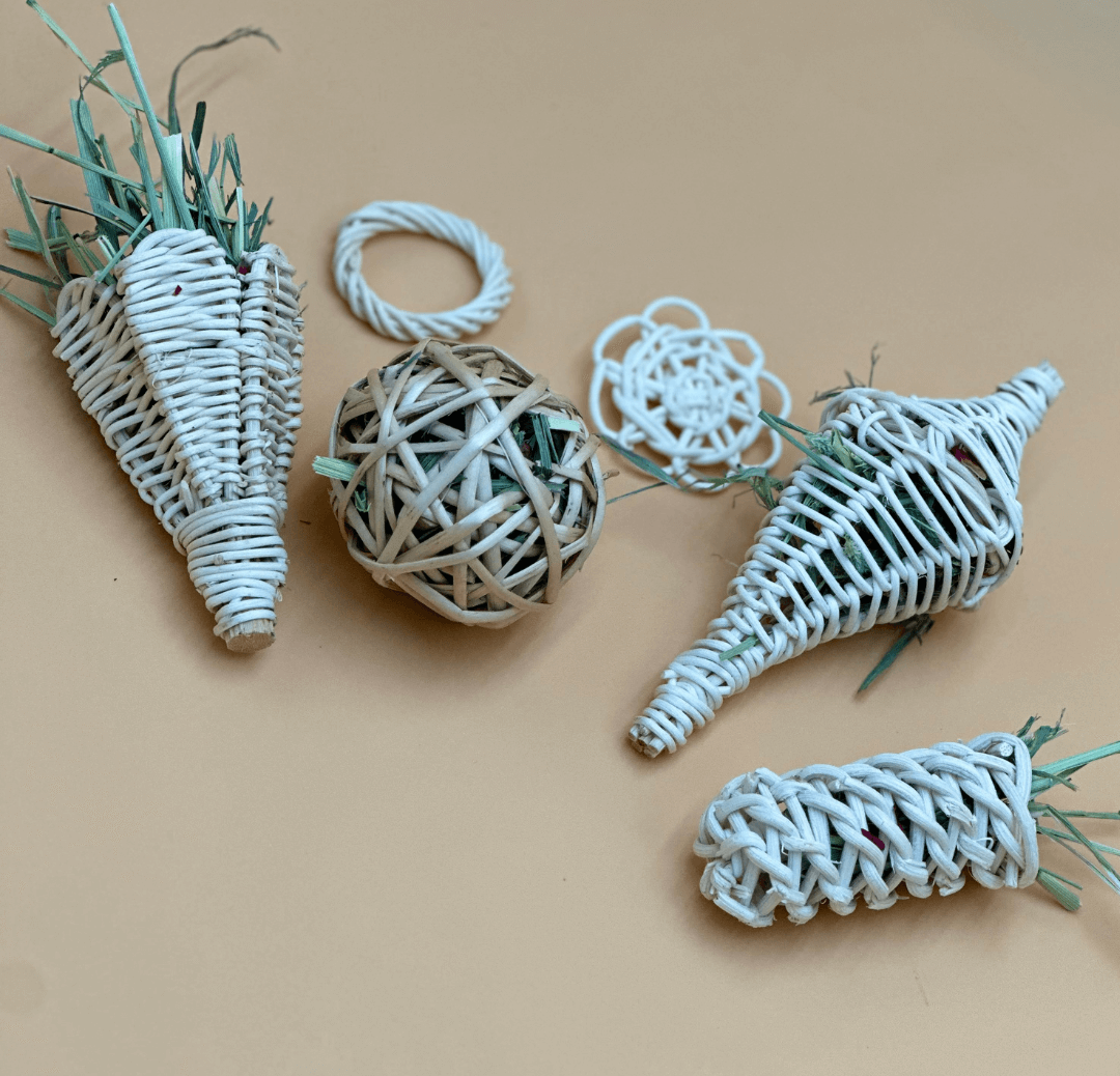 Natural chew toys