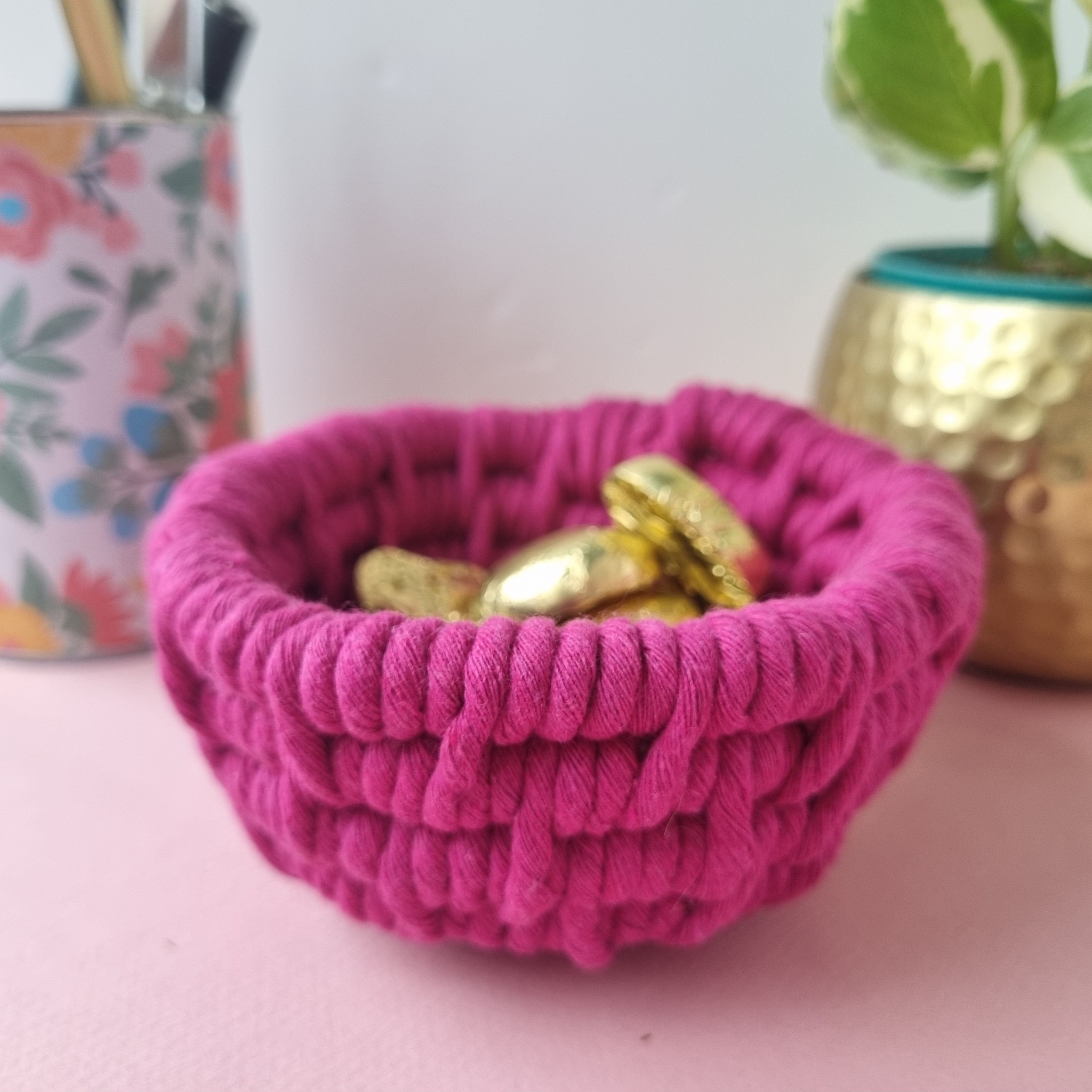 Coil basket making