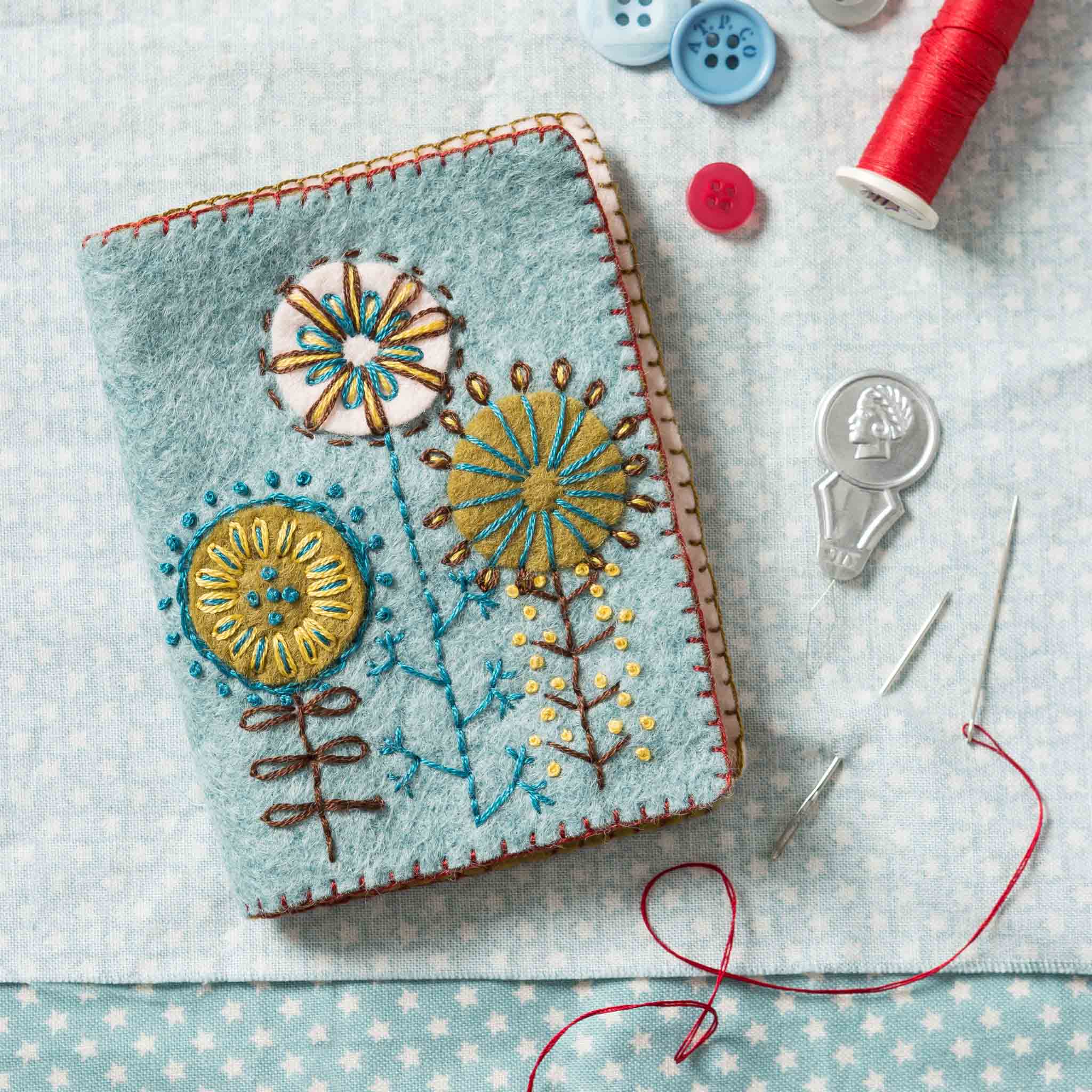 758-corinne-lapierre-felt-needle-case-kit-17722720692651.jpg