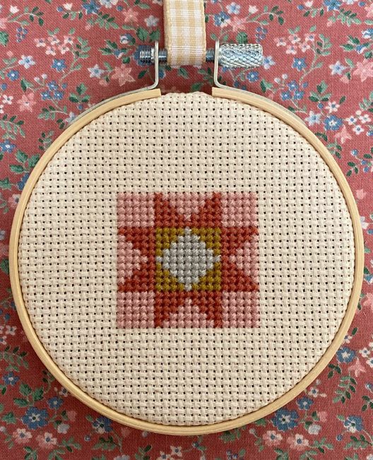 simple geometric cross stitch design