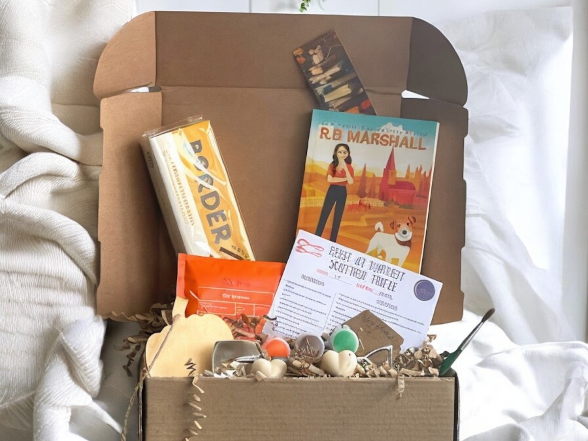 Peek Inside, Heist at Harvest Box Heist at Harvest box, book, biscuits, coffee, pumpkin craft