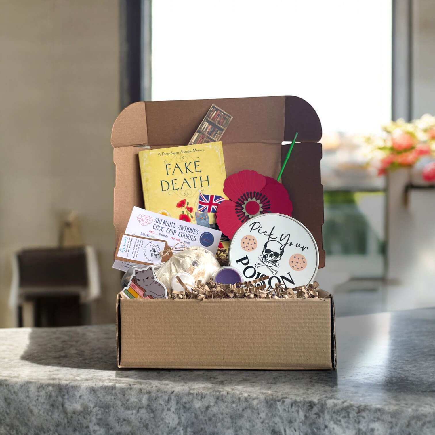 cozyread, fake death box