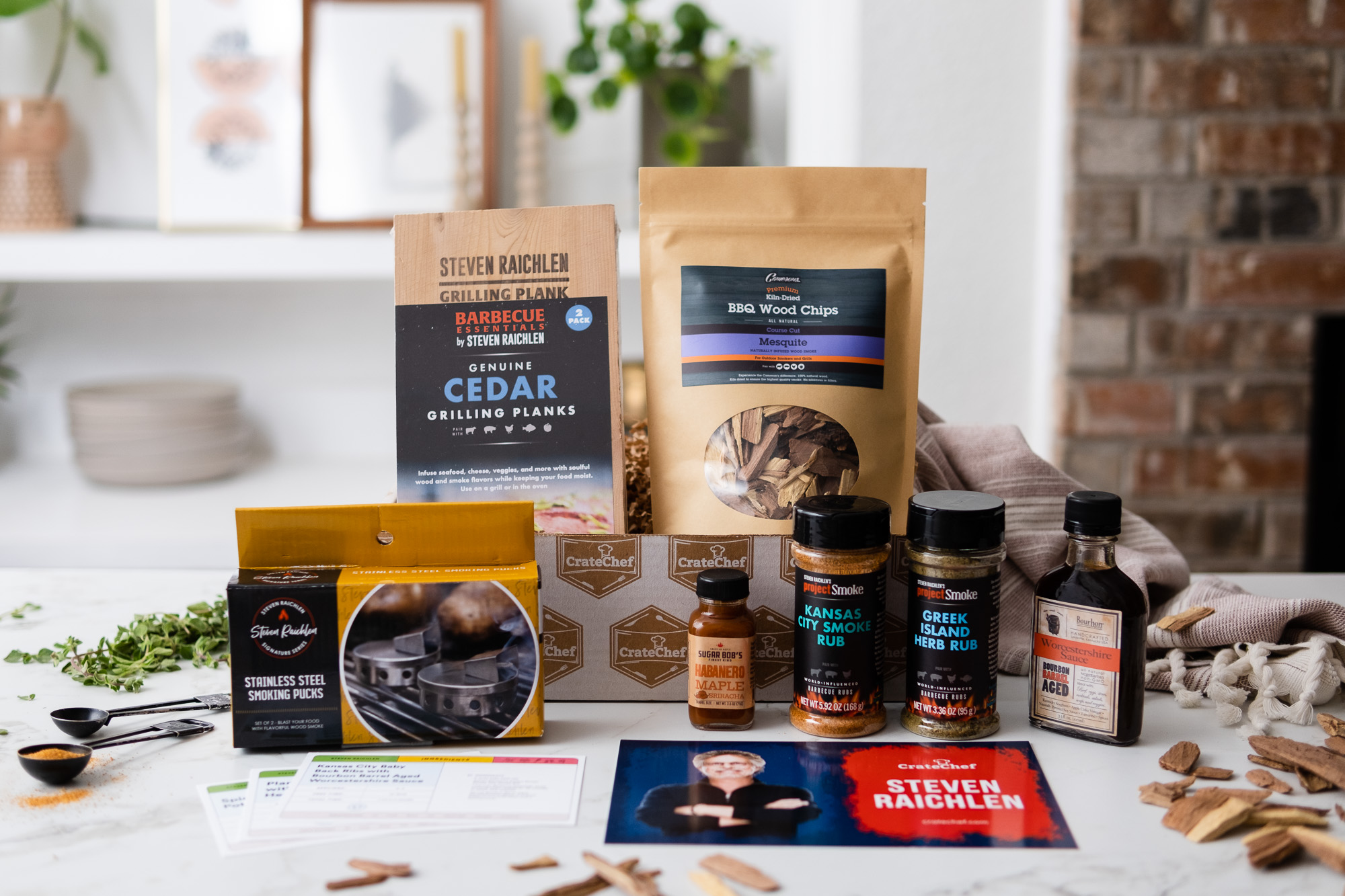 465-steven-raichlen---box-and-contents-16964597095772.jpg