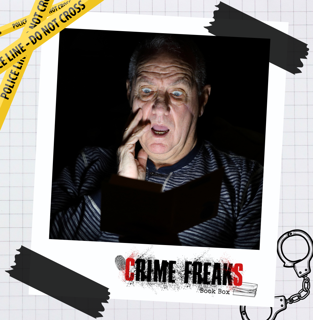9010591080139-cf-photo-ad-mature-man-reading-17114854989103.png