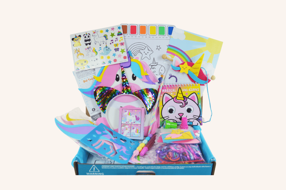 8218-box-of-toys-1-16963515243095.png