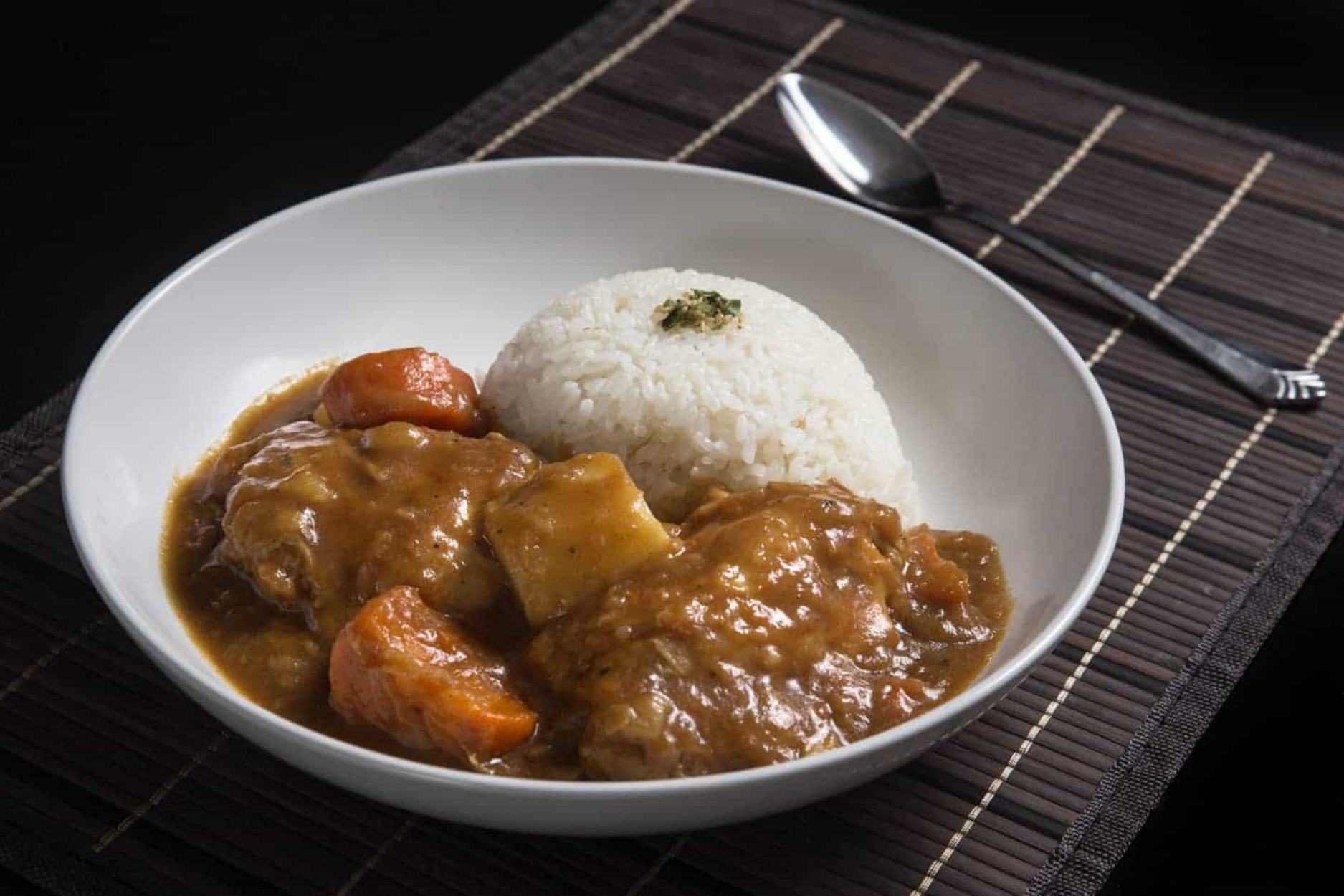 Japanese Curry with Chicken and Sushi Rice 2950-dkjapanesecurrychickenv2.png