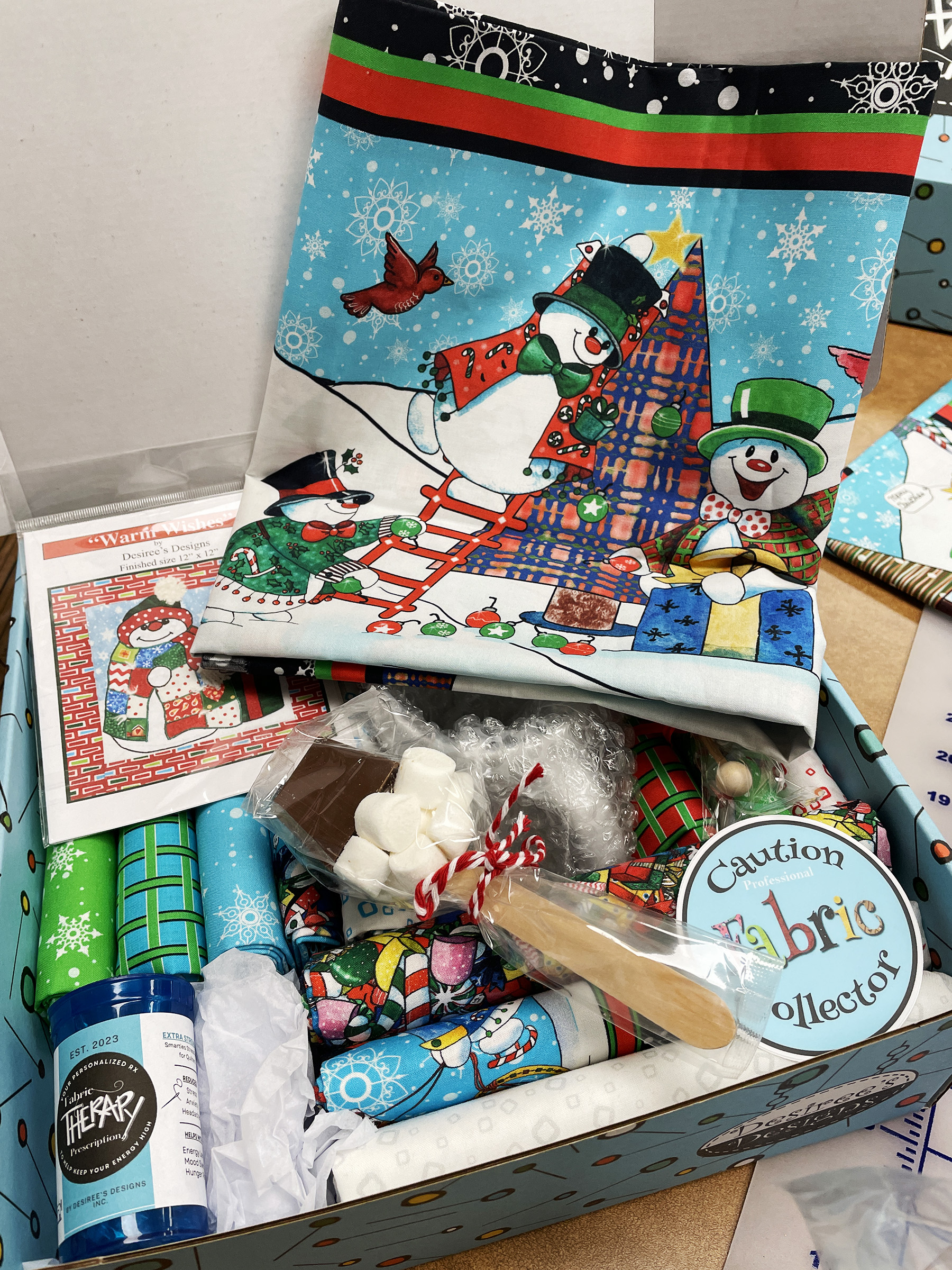 10-christmasbox-17081094985371.jpg