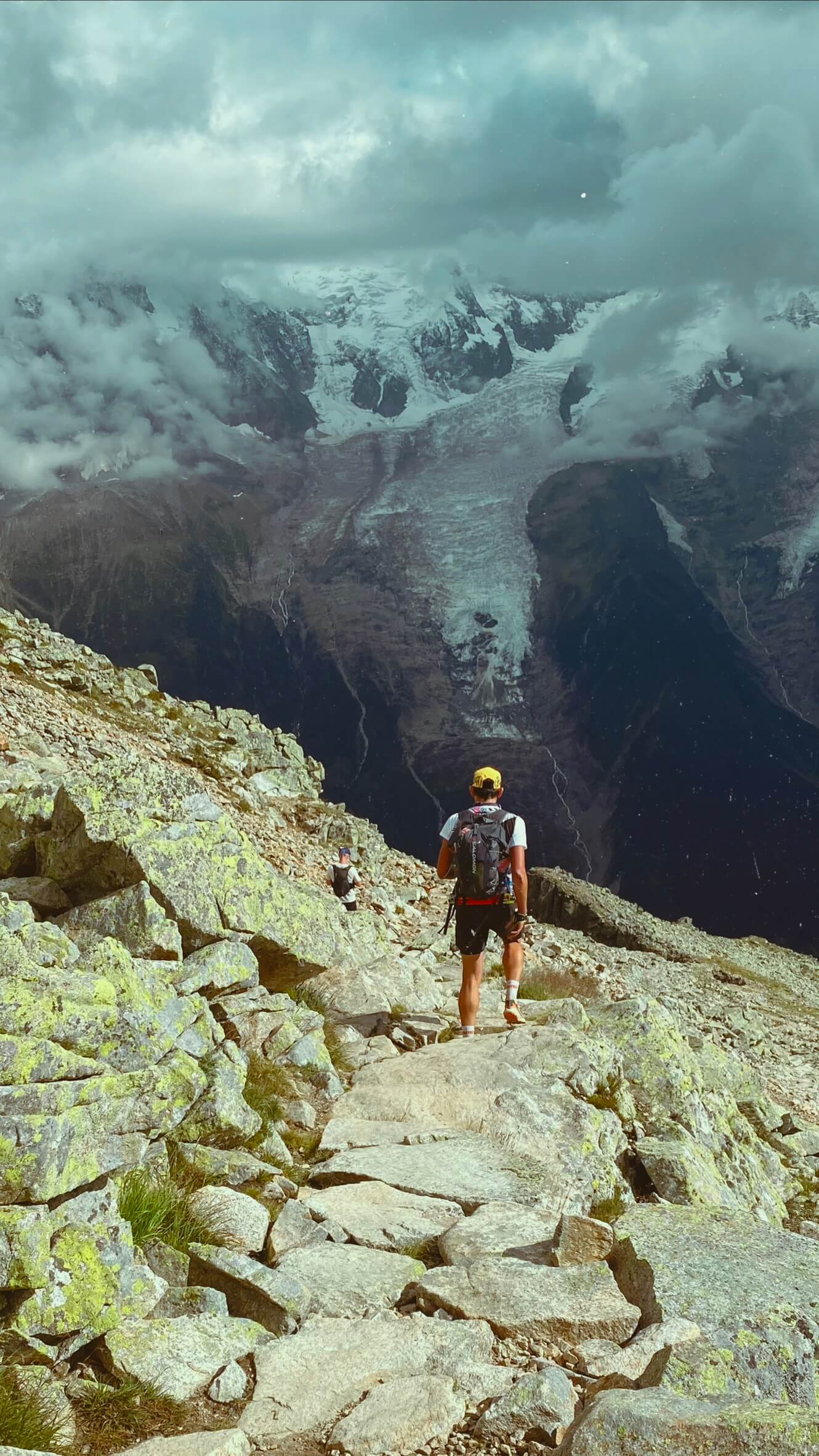 dropbag-trail-running-box-hero 372-dropbag-trail-running-box-herojpgjpeg-17548434751768.jpeg
