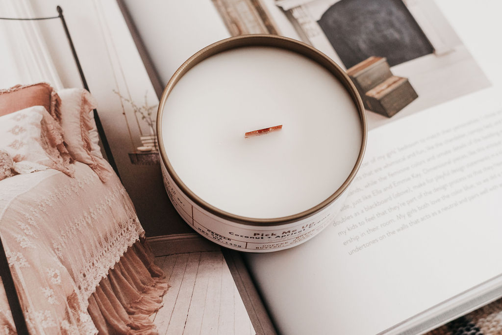 2440-wooden-wick-candle---eco-luxury-spa.jpg