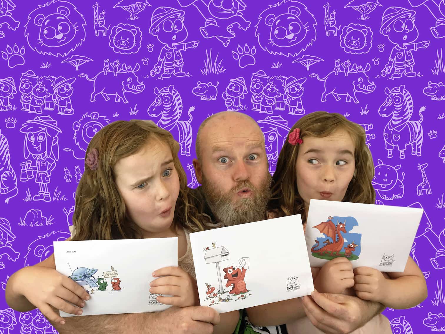 619-simon-with-twins-and-envelope-copysmaller-37-17484017873043.jpg