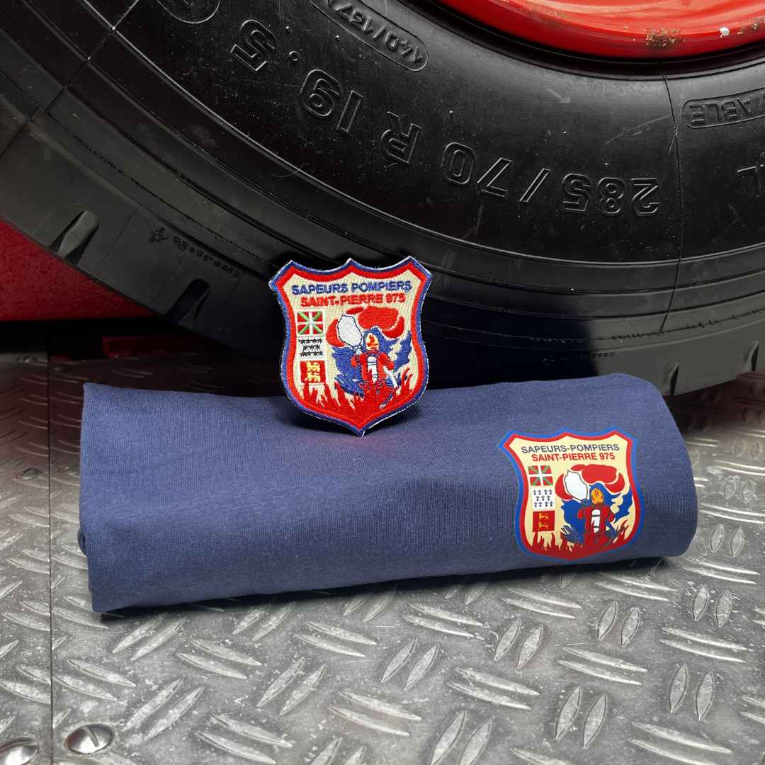 6015-tshirt-ecusson-juillet-2026-ffb-pompier-firefightbox-firefighshop-1-17834241812977.jpg