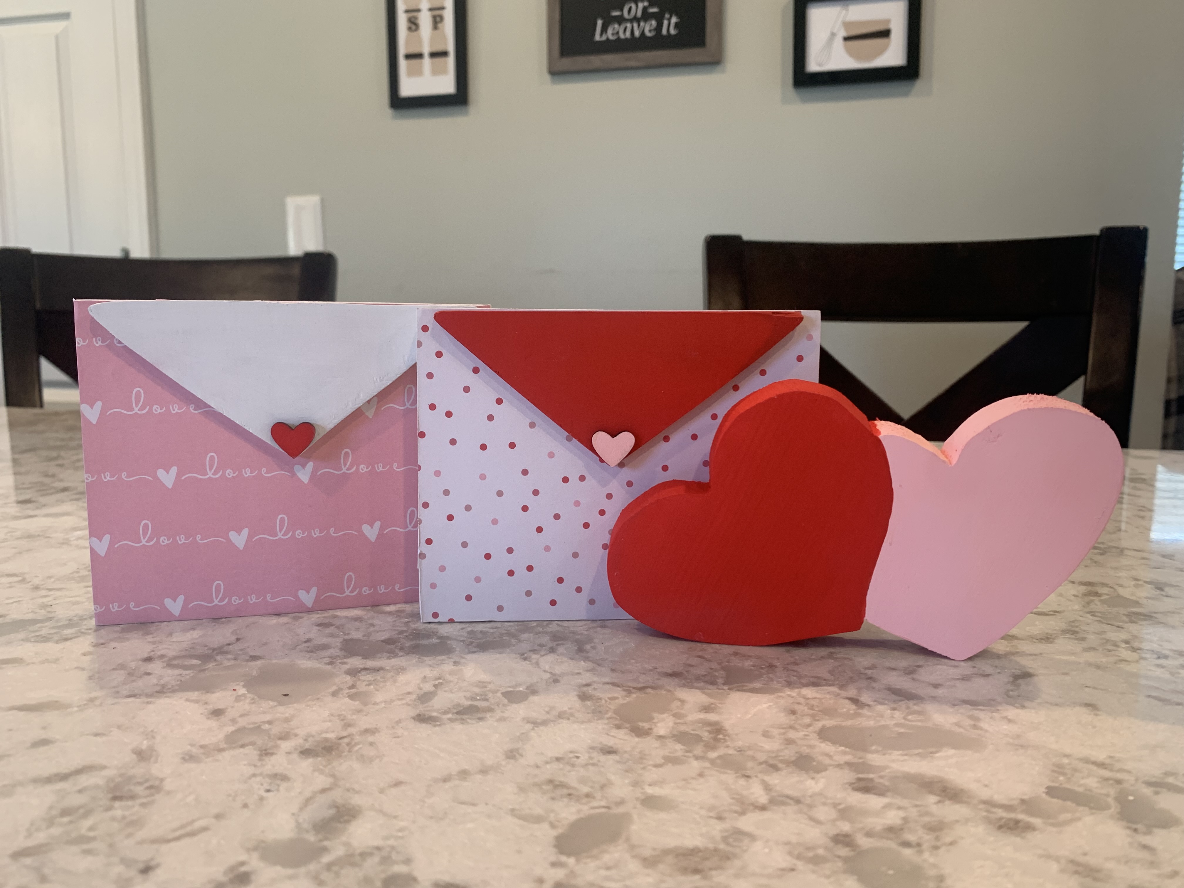 669-letters-hearts-17369592379354.jpg