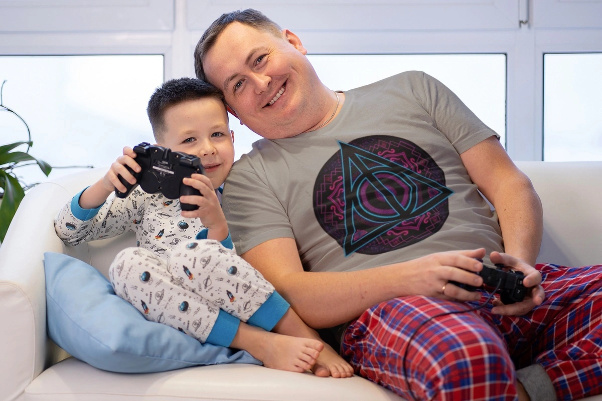 199-dad-and-son-16744182992333.jpg