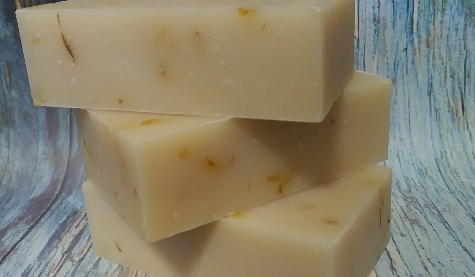 016019201120333-pink-soap-174704928004.jpg