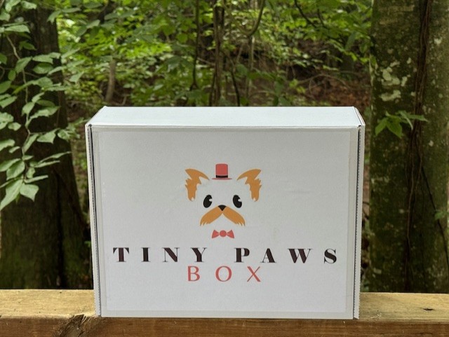 117-tiny-paws-box-outside-17189268108286.jpg