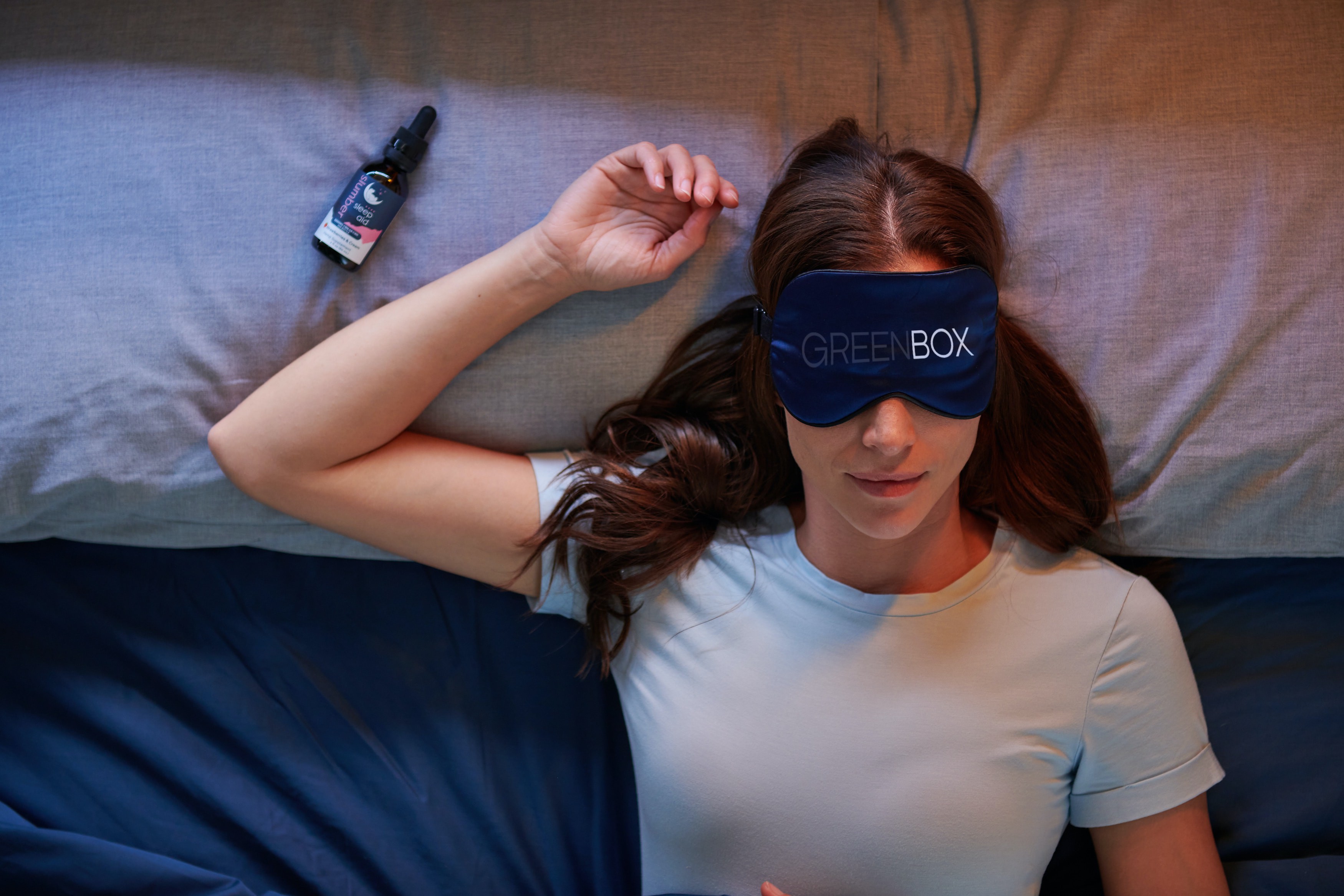Dites adieu aux nuits blanches : Comment le CBD peut vous aider à retrouver le sommeil