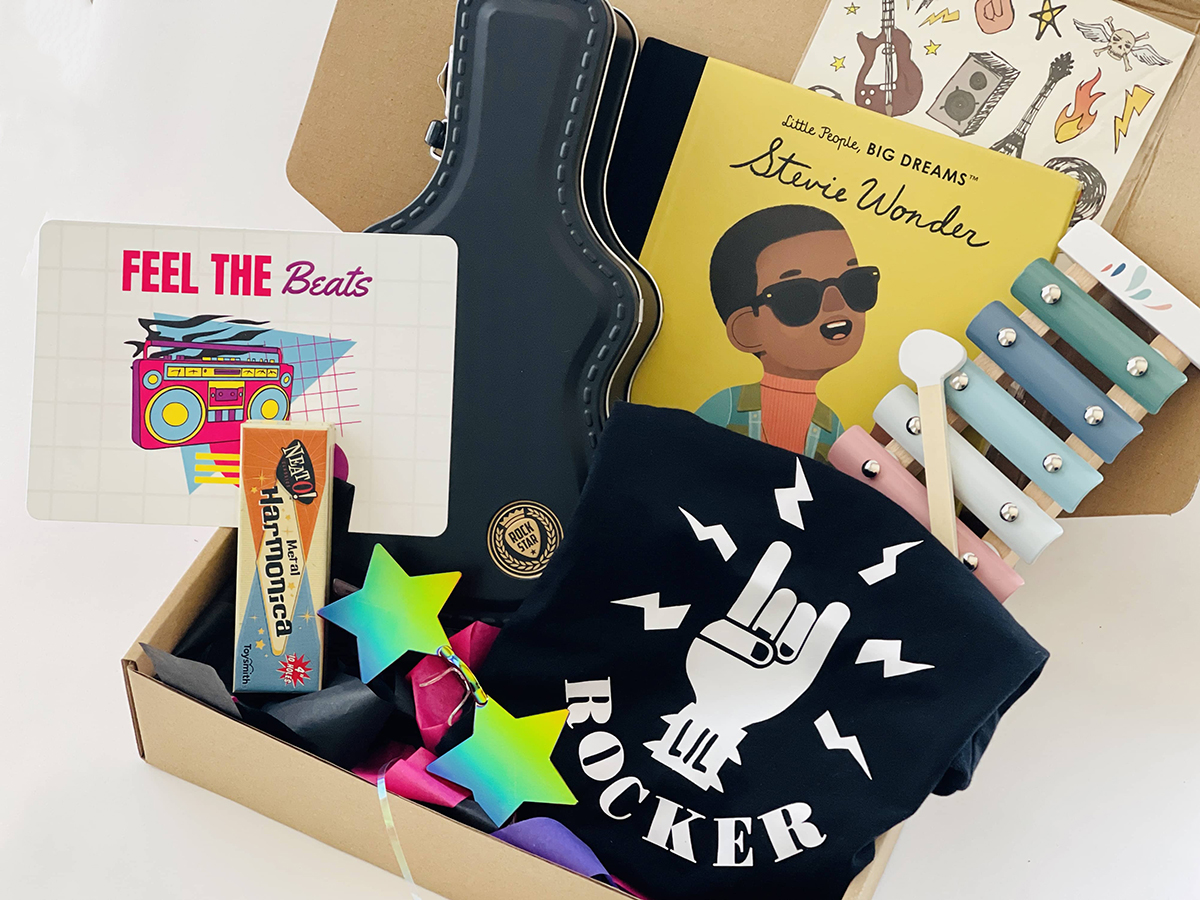 Howdy Kids Unboxing - June 2023 🎶
