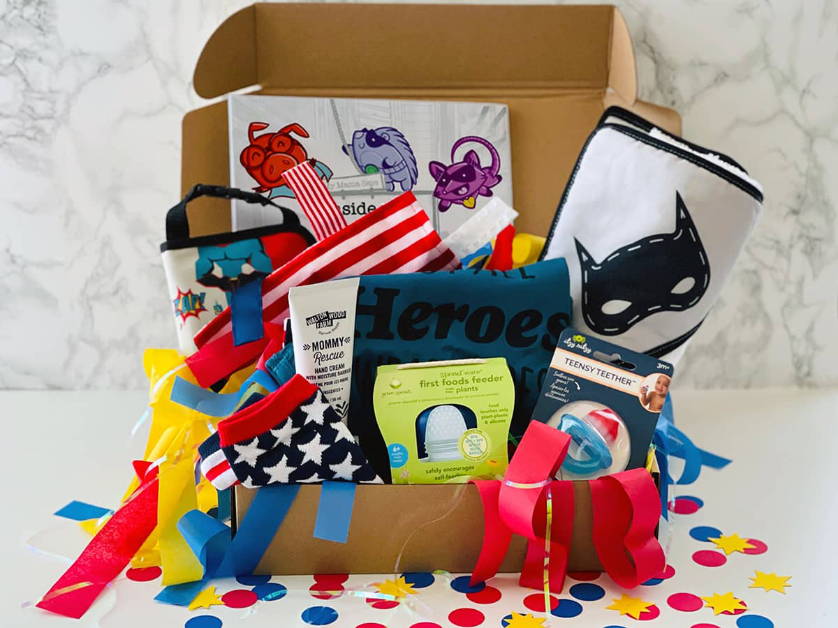 Howdy Baby Unboxing - July 2022 🦸