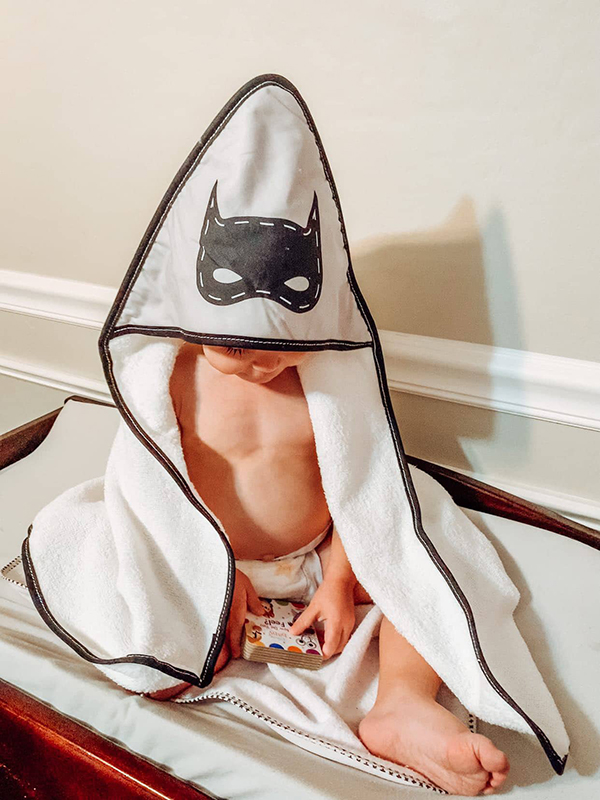 superhero bath cape from the July 2022 Howdy Baby activity box for toddlers