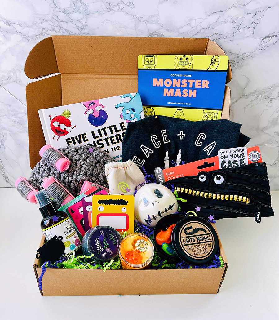 Howdy Kids box subscriptions for toddlers October 2021 unboxing