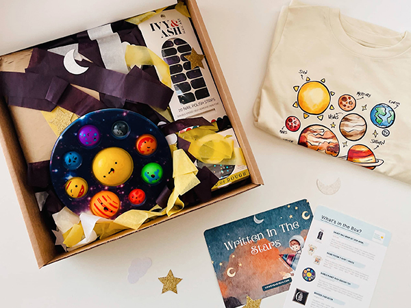 all the goodies from the July 2024 Howdy Kids Box fun subscription boxes for kids