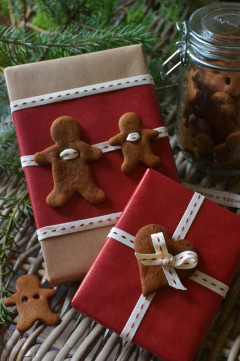 edible gingerbread gift tags