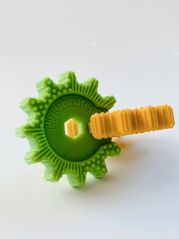 interlocking gears STEM toy for babies and toddlers