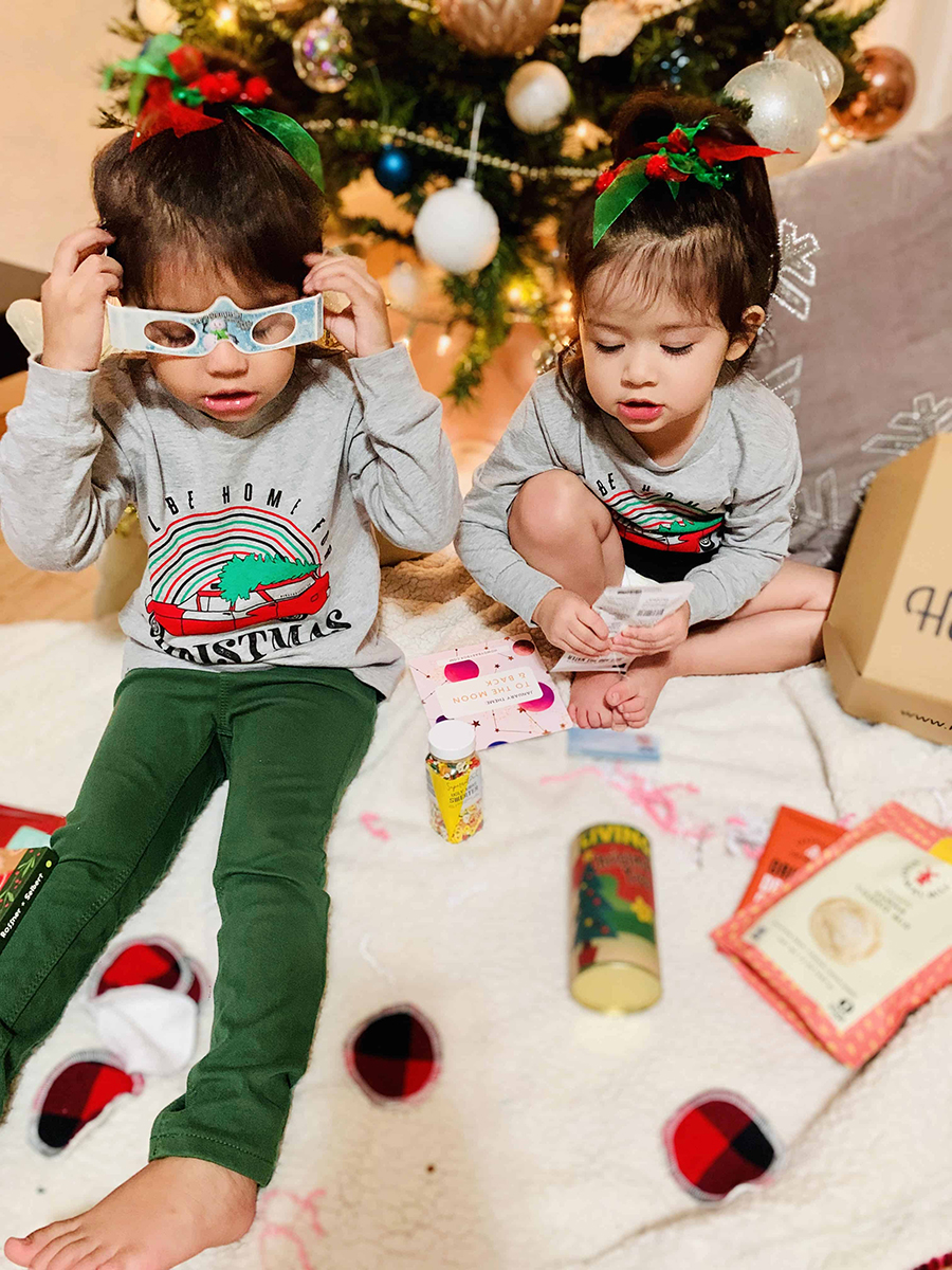 It's holiday season, which means kids are flocking to unboxing videos on