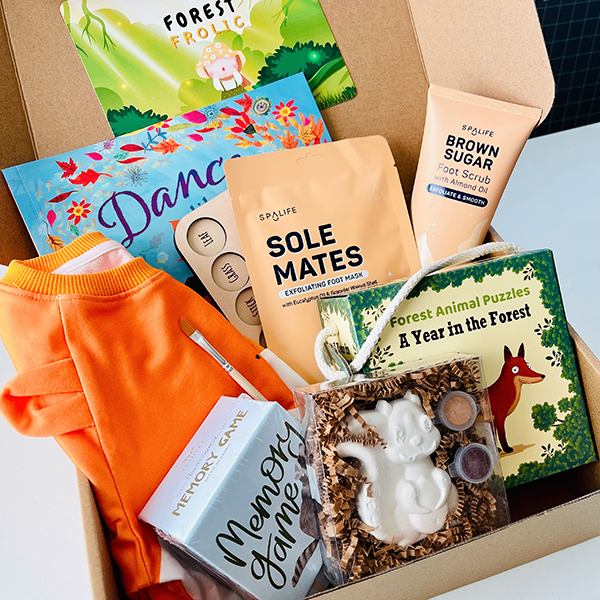 November 2023 Forest Frolic Howdy Baby kids subscription boxes