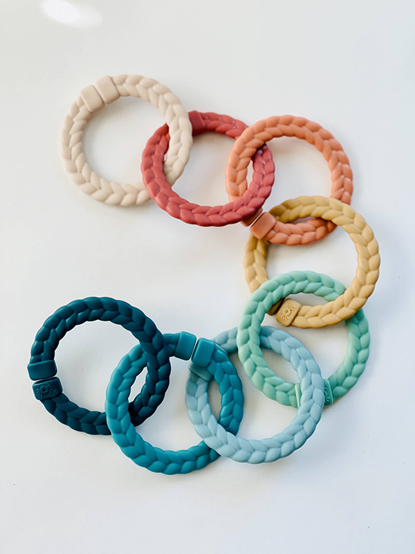 colorful linking toy for baby