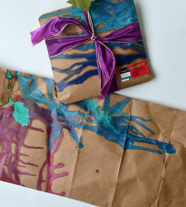 melted crayon wrapping paper DIY