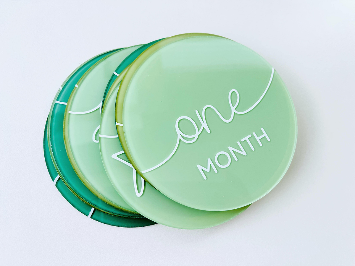 monthly milestone markers gift for mom