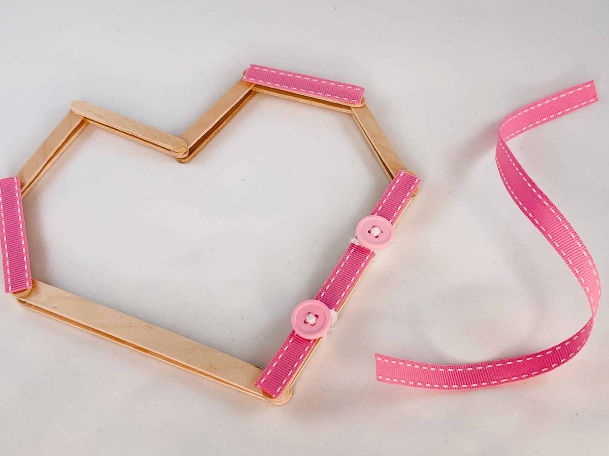 popsicle stick craft hearts