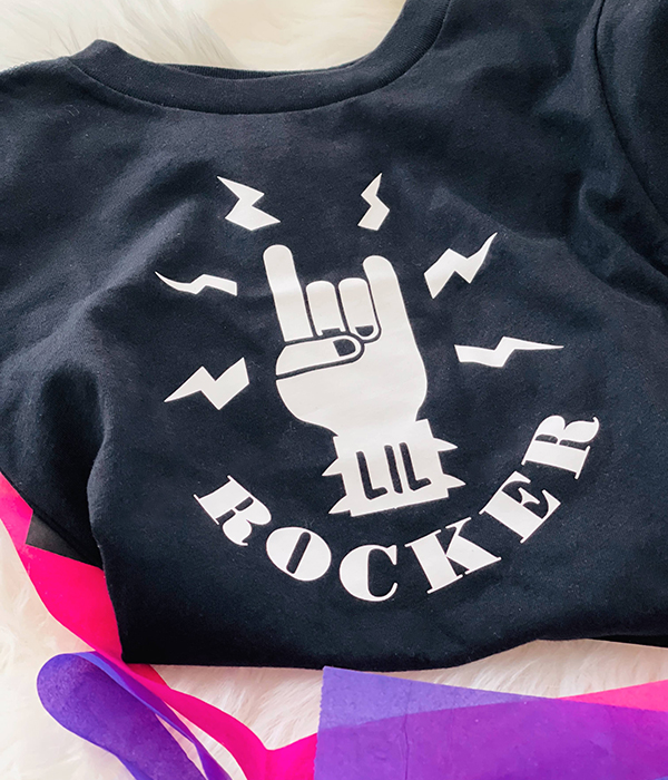 lil rocker onesie from the Howdy Baby pregnancy subscription box