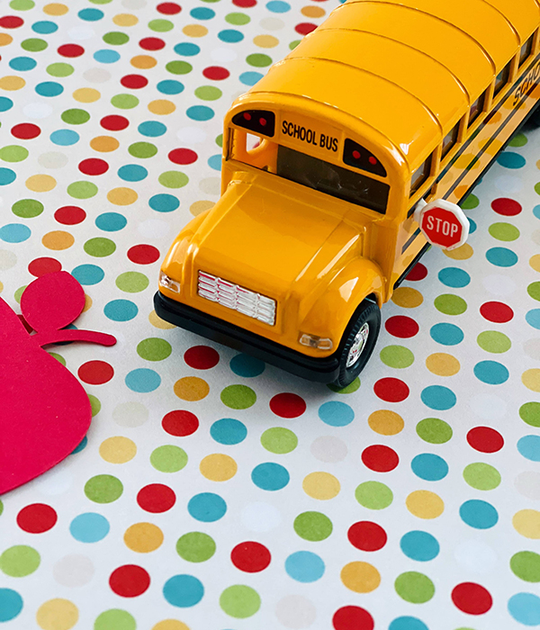 mini school bus pull back toy