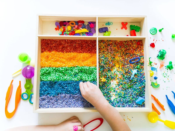 rainbow sensory box