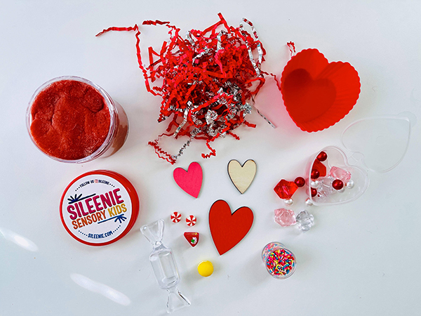 red heart sensory playdough kits and accessories