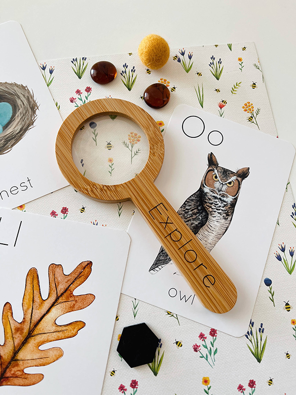 wooden explore magnifying glass toy from the April 2024 Howdy Baby subscription box for expecting moms