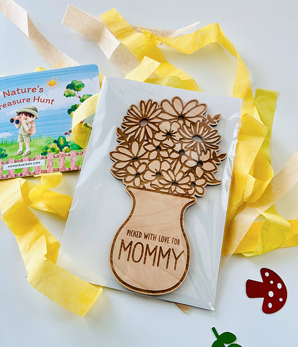 wooden flower stand gift from Howdy Baby subscription box for expecting moms