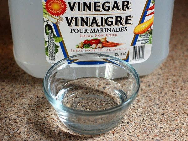 vinegar safe and eco friendly cleaning alternative