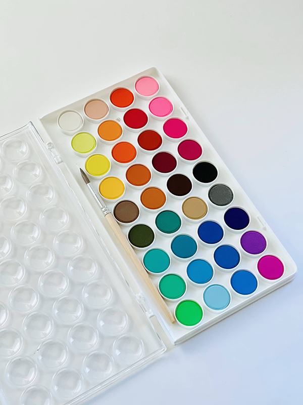 watercolors paint set