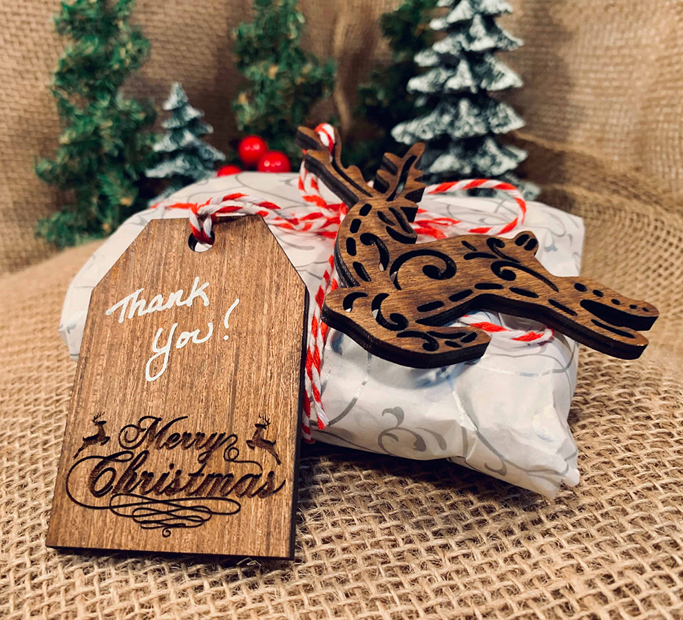 Christmas Straw Gift Tags